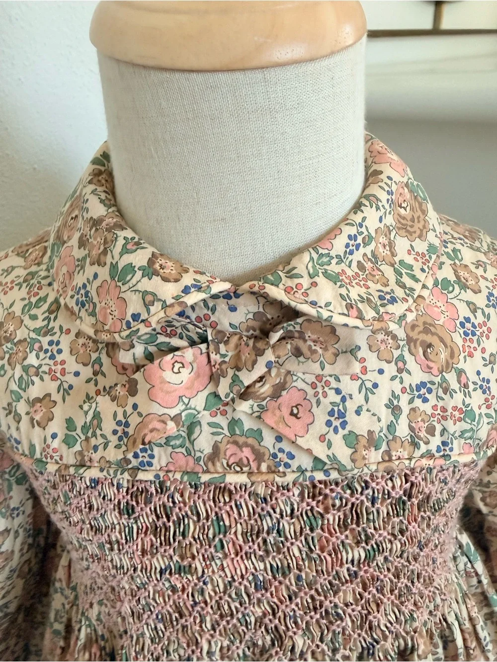 Alice Kathleen Floral Smocked Dress Girls Size 4 Peter Pan Collar Long Sleeve